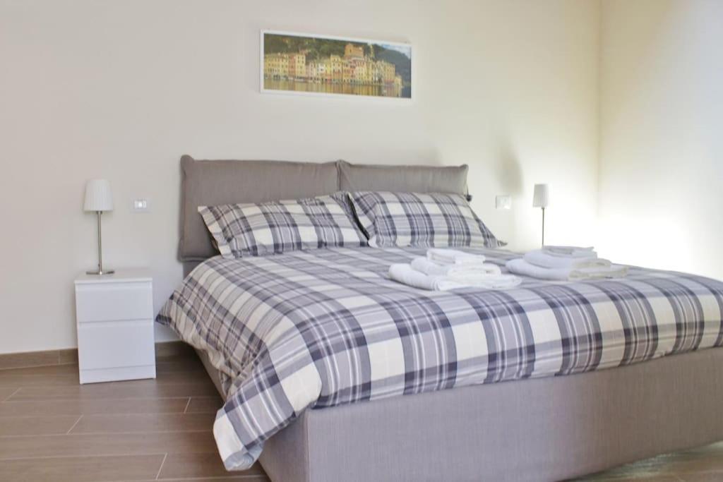 Villa Livia Специя Екстериор снимка