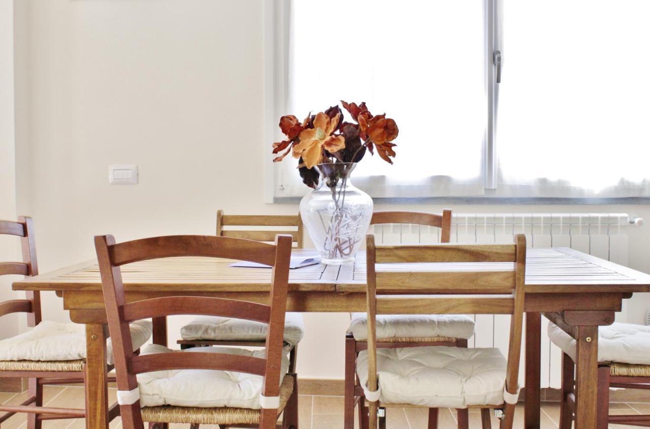 Villa Livia Специя Екстериор снимка